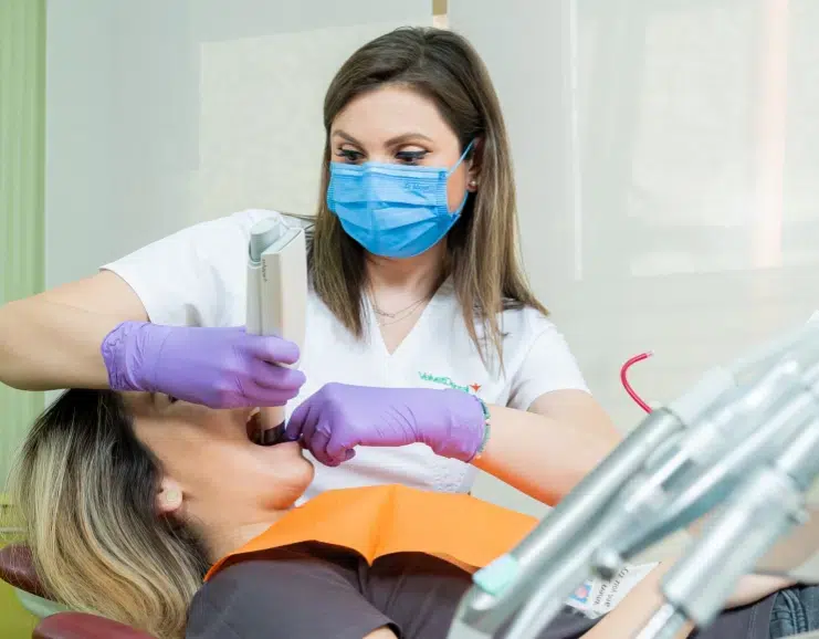 Implant dentar sector 1